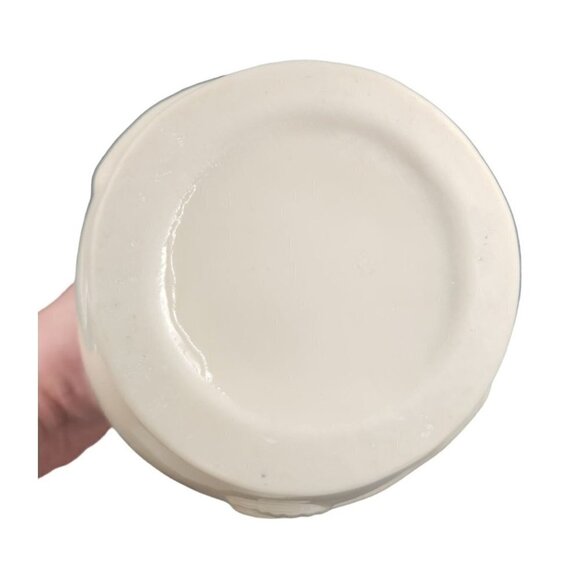 Vintage Rose Vase Gold Trim Handles Shabby Chic Cottage White Embossed Flower - Picture 8 of 8